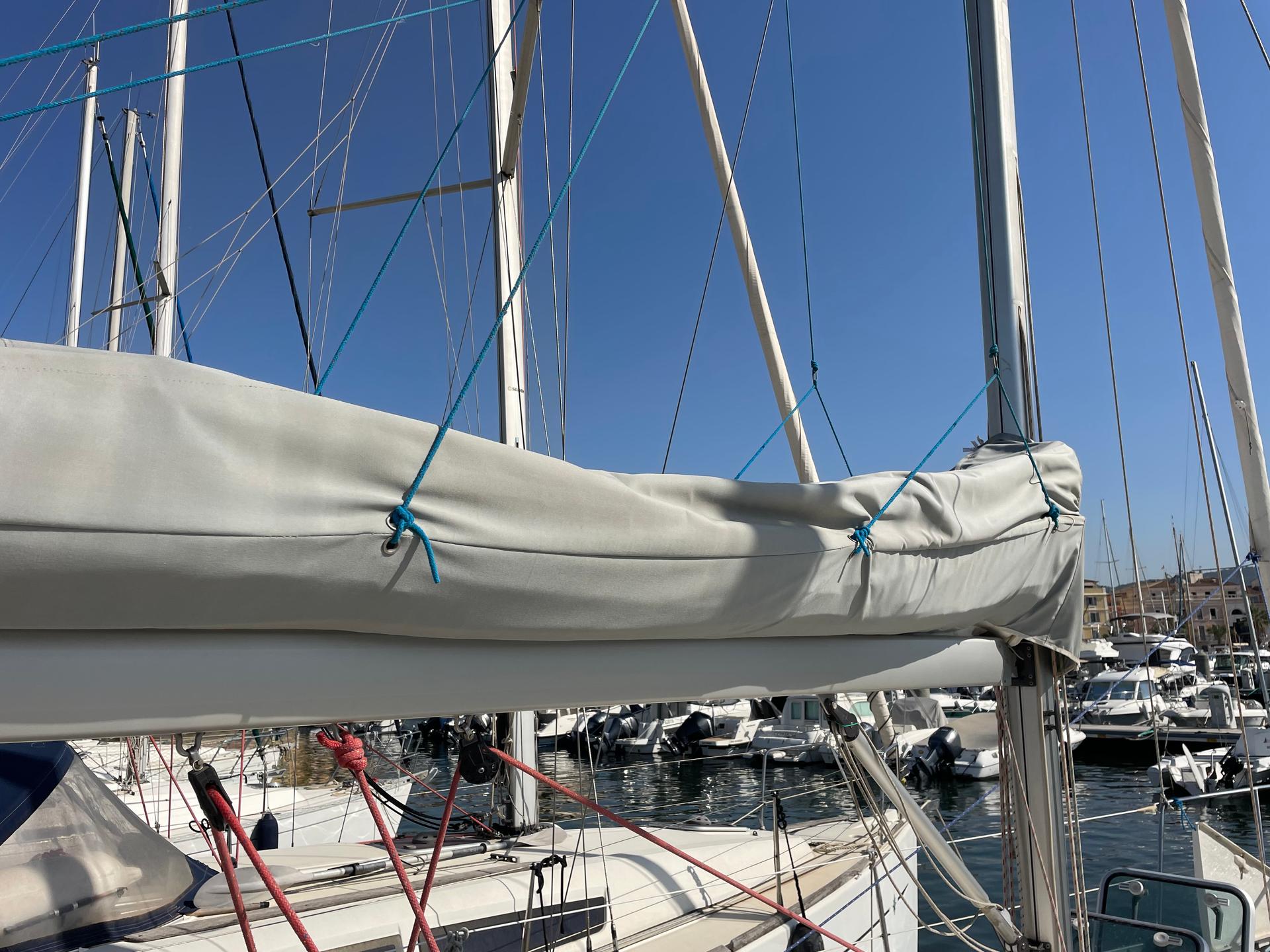 slider 3 Beneteau Oceanis 311 Clipper